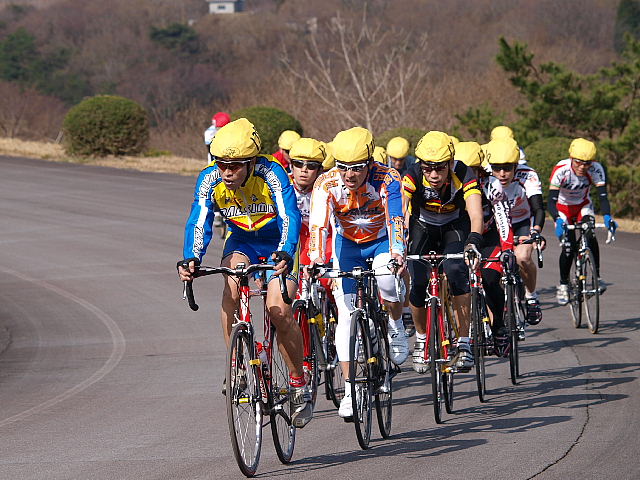 5kmサーキットを走るBクラスの選手