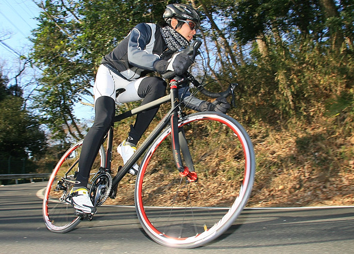 レースに十分対応する性能が魅力（山本健一）