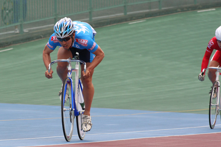 スプリント決勝　山田純也（朝日大学）が後2本を先行で取り優勝