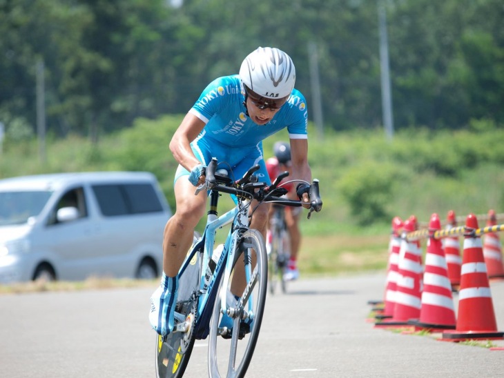 西薗良太（東京大学）が平均時速44.14km/hで初優勝を飾る