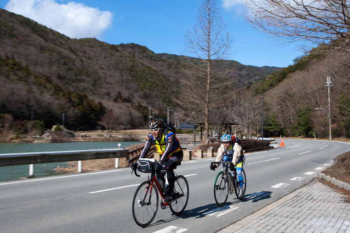 加東市の国道372号は快調