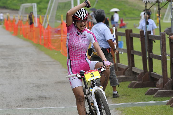 エリート女子優勝を飾った矢沢みつみ（みっつん）