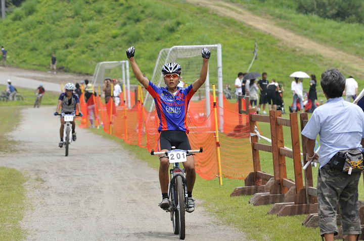 エキスパート男子で優勝した沢田時（ENDLESS/ProRide）