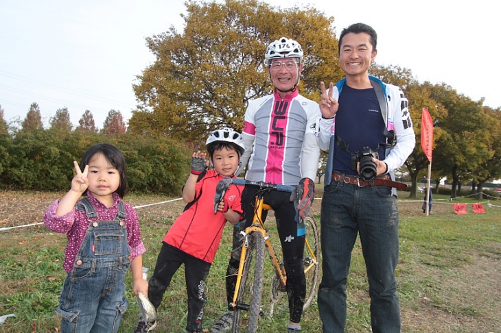 なんと70歳でエンジョイライドを楽しんだ三上昌彦さんとその家族