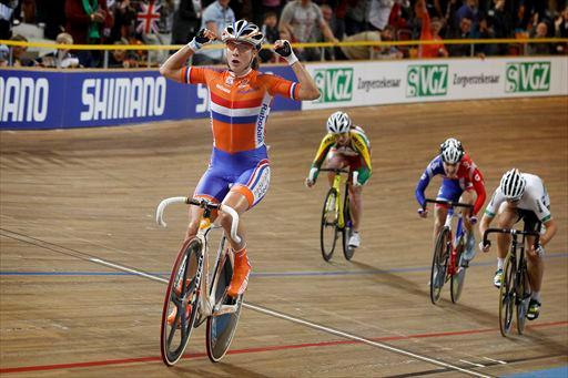 女子スクラッチレース　優勝したマリアンヌ・フォス（オランダ）