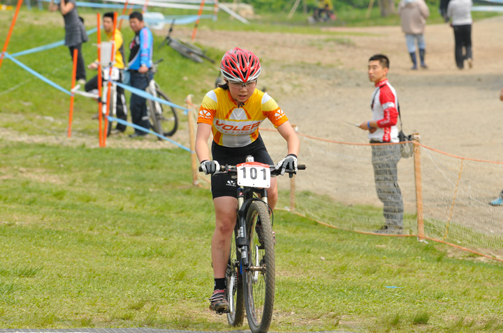 スポーツ女子優勝中村 千鶴（アライアンス AC）