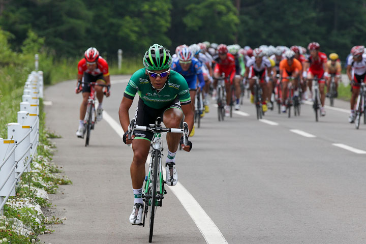 全日本選手権で積極的な走りを見せた新城幸也（日本、ユーロップカー）