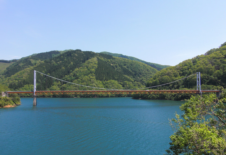 メガグラのコース上にある、瀬戸大橋の試作として建設された箱ヶ瀬橋。愛称「夢の架け橋」