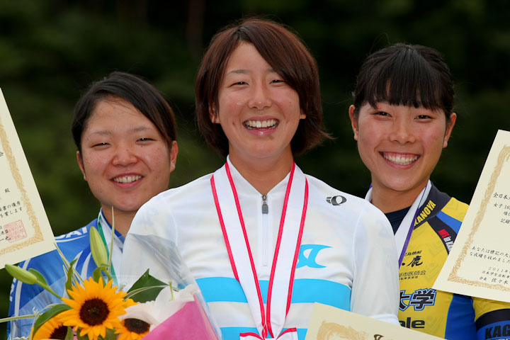 女子ポイントレース　表彰