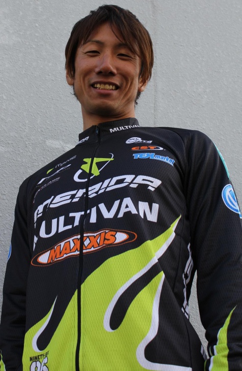 斉藤　亮（MIYATA-MERIDA BIKING TEAM）