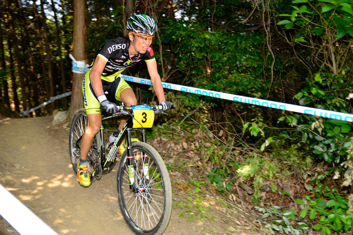 斉藤亮（MIYATA-MERIDA BIKING TEAM）