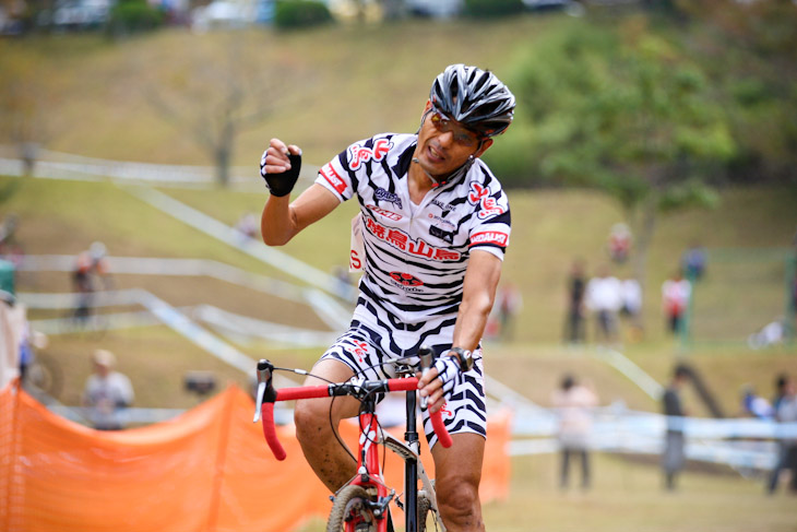 CM1　優勝した石井宗徳（焼鳥山鳥R）