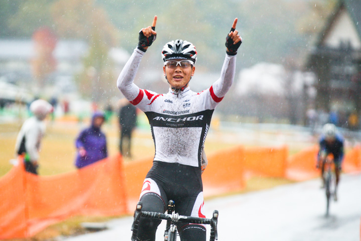 関西シクロクロス第2戦で優勝した沢田時（ブリヂストンアンカー）