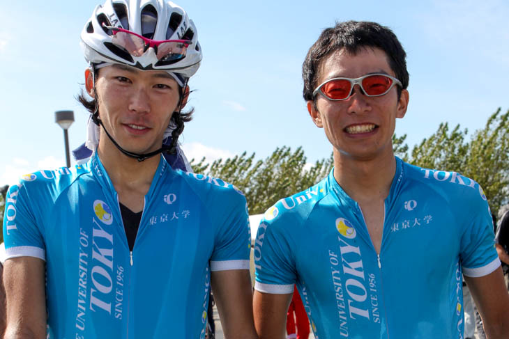 2010年ツール・ド・北海道を2年先輩の西薗良太とともに走りぬいた安井雅彦(左)