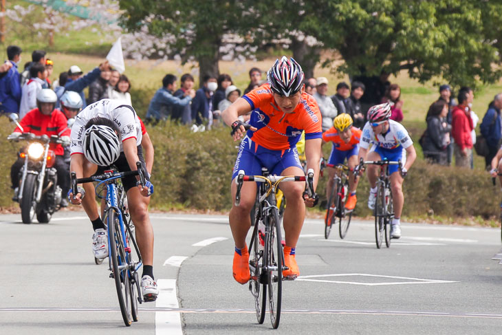 男子　岡本隼（和歌山北）が横山航太（長野・篠ノ井）を下して優勝