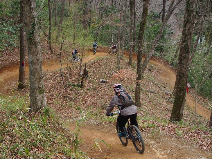 プレジャーフォレストのMTBコースはかなりゴキゲンだ