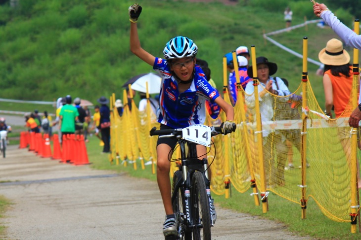 小学校3年生男子　小林 温が優勝