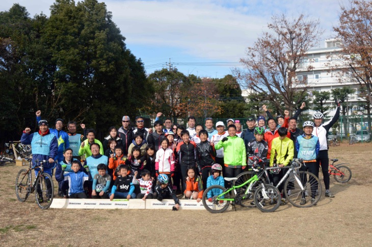 TCFシクロクロス風自転車学校に集まった子どもたち