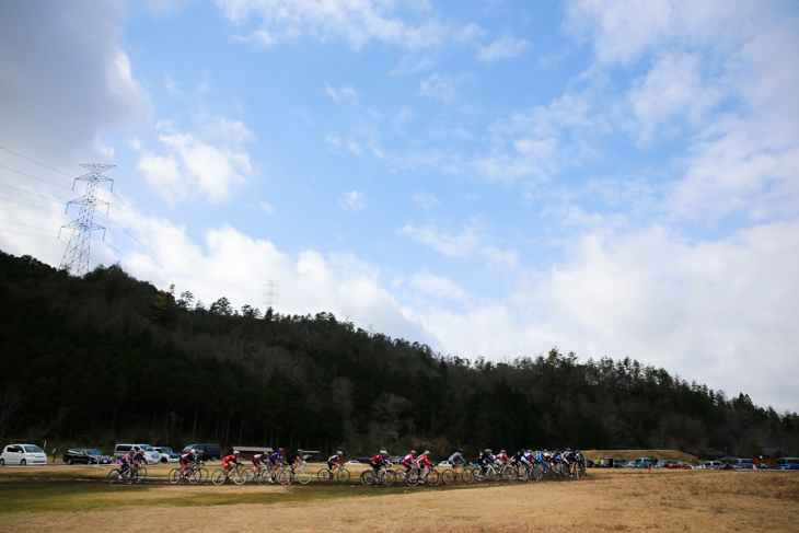 C1のレース中は雲の間から青空が顔を出す