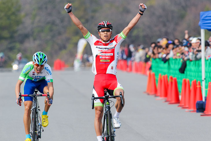 このレースではチームメイトの阿部嵩之が優勝。ブリッツェンは地元開催の次戦・宇都宮クリテリウムへ向け、幸先の良いスタートを切った