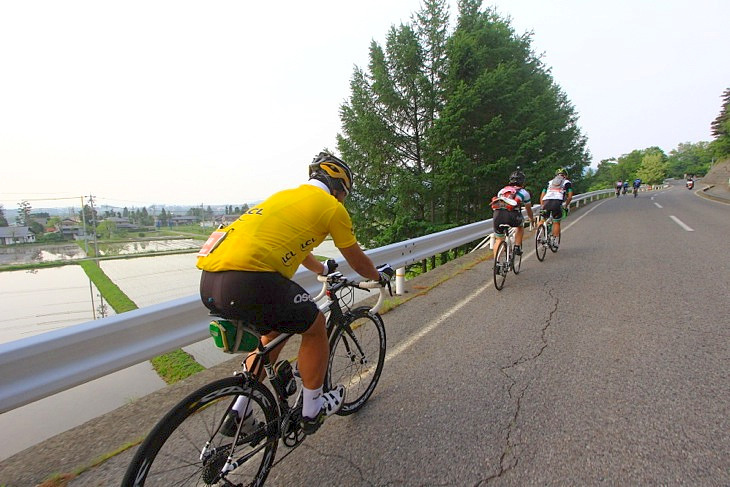 自転車天国・長野県の朝は清々しい。