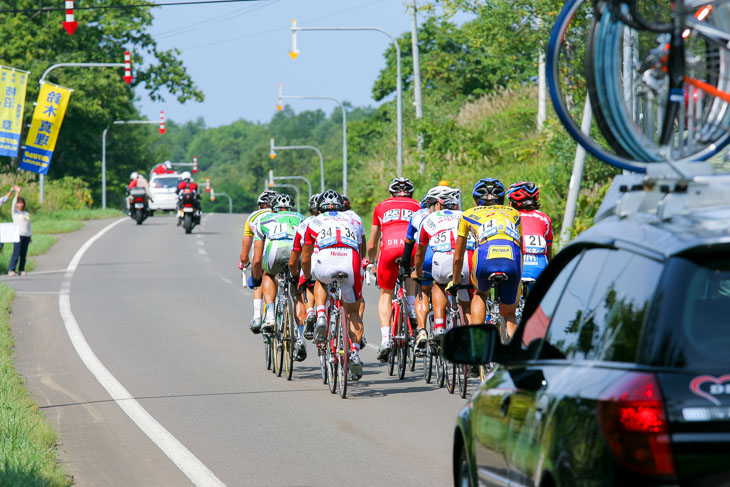 蘭越からの農道は140kmと70km両方が通る。（2007年ツール・ド・北海道より）