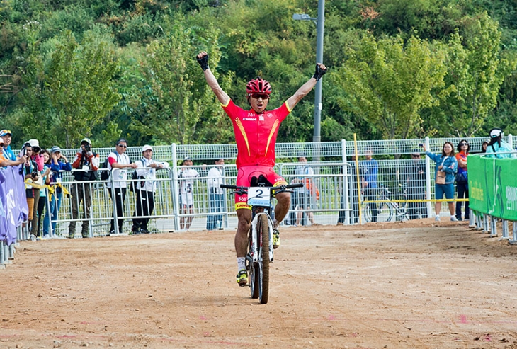 男子マウンテンバイクを制したワン・ジェン（中国）