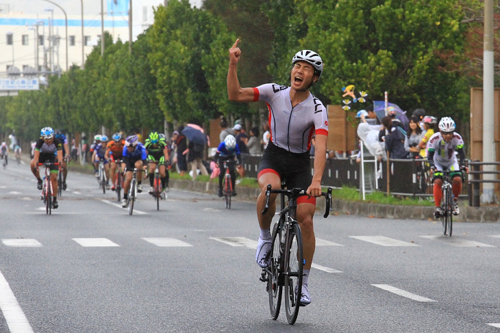 市民50kmサーティー 遠藤優が独走勝利