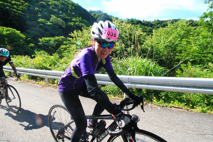 女性も沢山登っていました