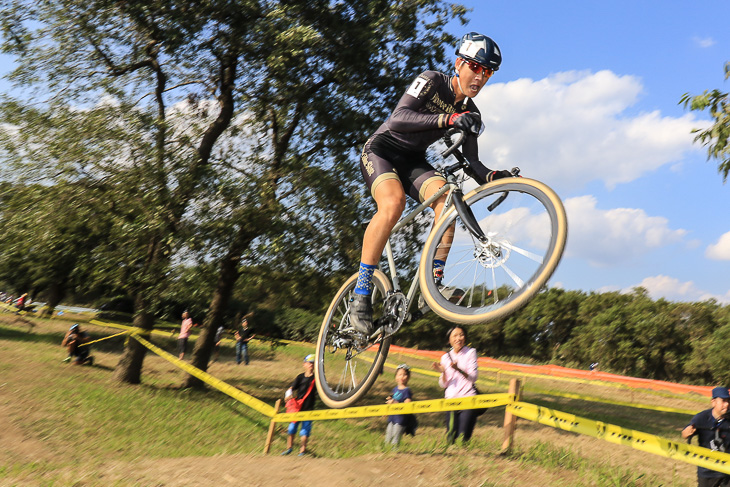 C2で圧勝した織田 聖（Above Boke Store Cycle Club）はエンターテイナーだ