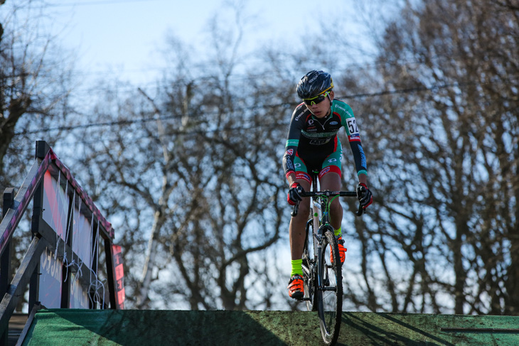 C3　先頭を独走する小島大輝 （SNEL CYCLOCROSS TEAM）