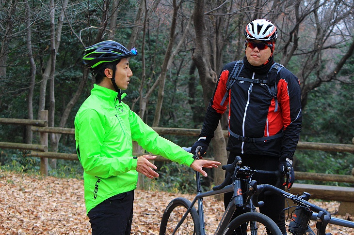 普段はトライアスロンバイクに乗る三宅さんもSLATEの魅力の楽しさにやられていたようでした。