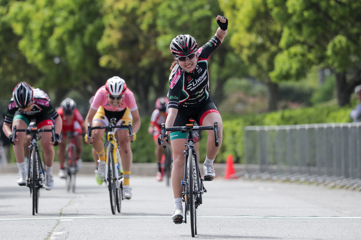 クリテ F　伊藤杏菜（Live GARDEN BICI STELLE）が優勝