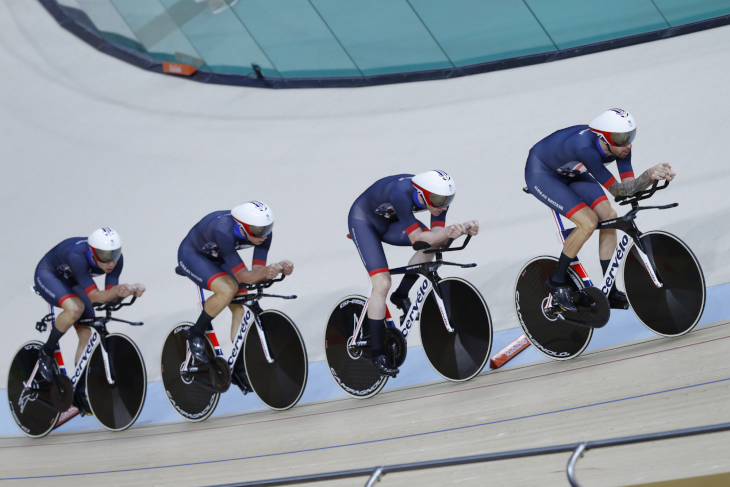 リオ五輪 男子チームパーシュートではイギリスチームを金メダルに導いた