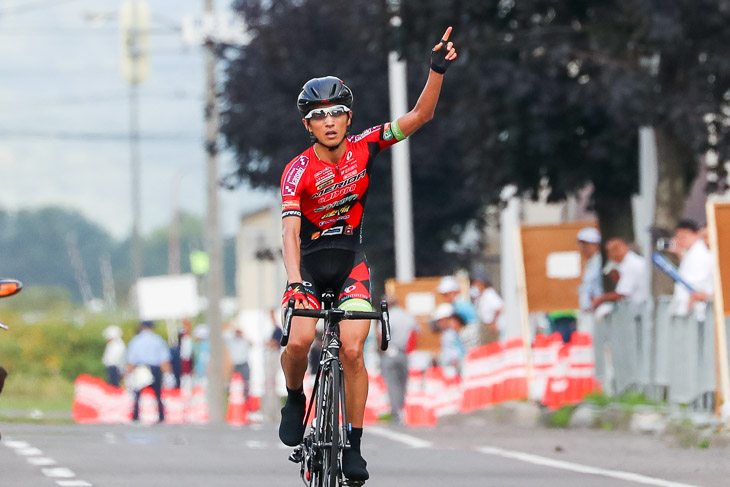 第2ステージ　増田成幸（宇都宮ブリッツェン）が56kmを独走して優勝