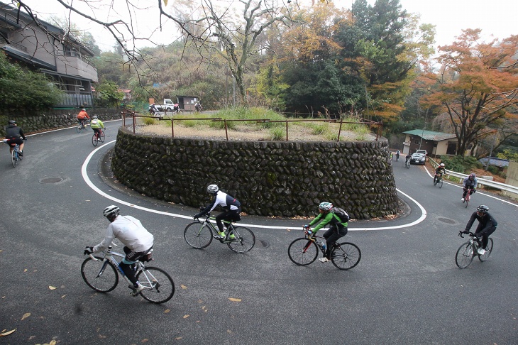 エイドを出発したら身延山のピークはもう少し