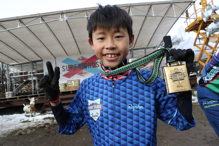 小学校低学年で優勝した飯塚嵐（RinRinRacing子供自転車競技部）