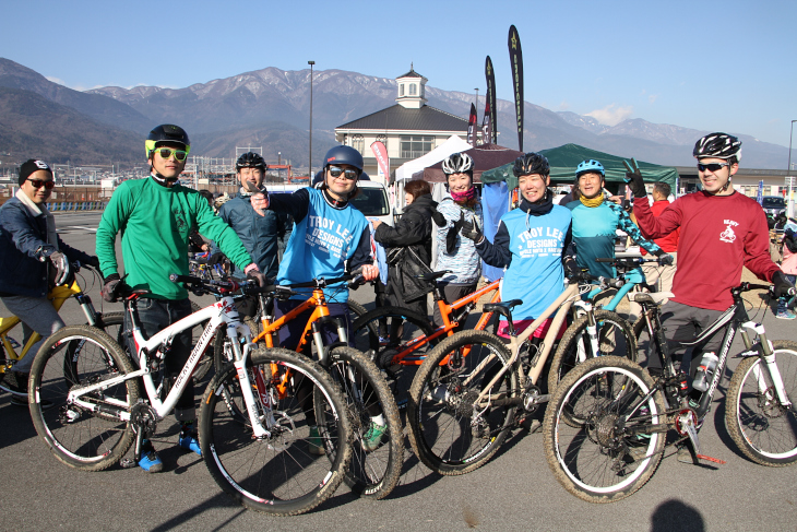 静岡のプロショップからの一団はMTBライダーが勢揃い