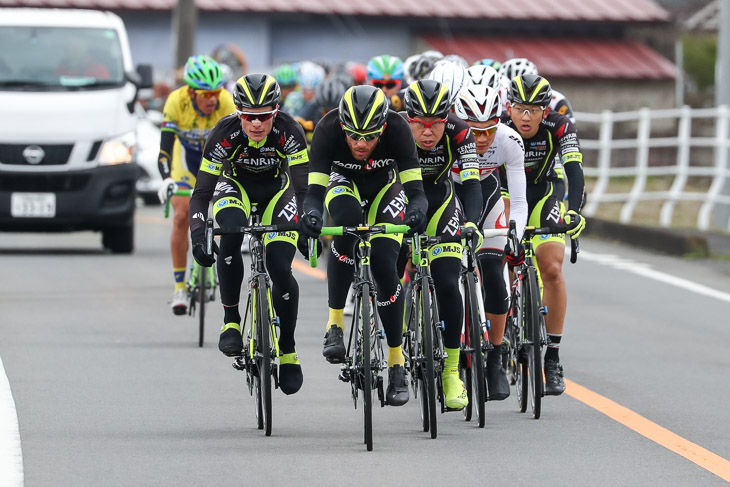 今年もチーム右京がレースの主導権を握るか