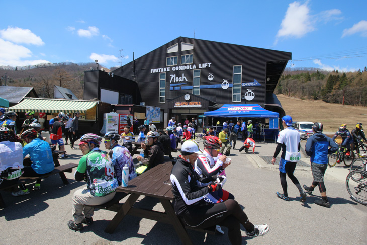 かつてのMTB聖地、白馬岩岳が折り返し地点＆エイドになった