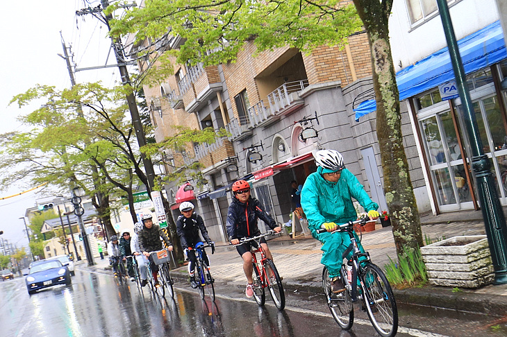 始めは軽井沢の街中を抜けていくルート