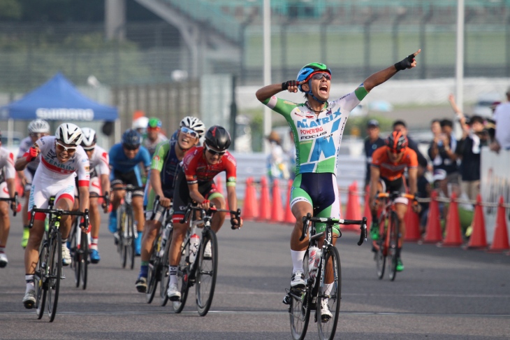 今年から全日本選手権申込資格認大会に認定された「シマノ鈴鹿ロードレースクラシック」