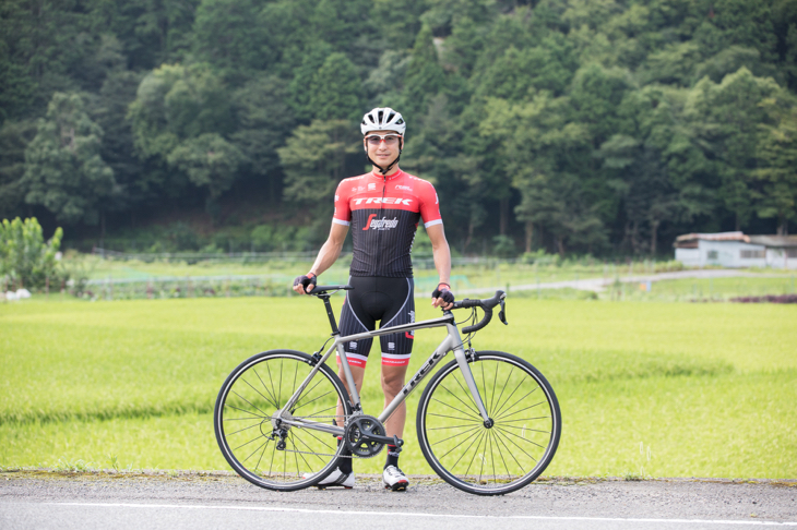 別府史之と、Émonda ALR 5。京都の山間区間でインプレッションを行った