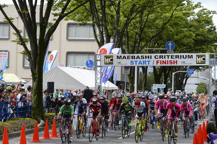 Jプロツアーに先立ち、午前中は一般参加のレースも行われた