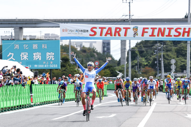 成年男子　草場啓吾（京都、日本大）が2秒差で逃げ切り優勝。自身全国大会ロード初優勝