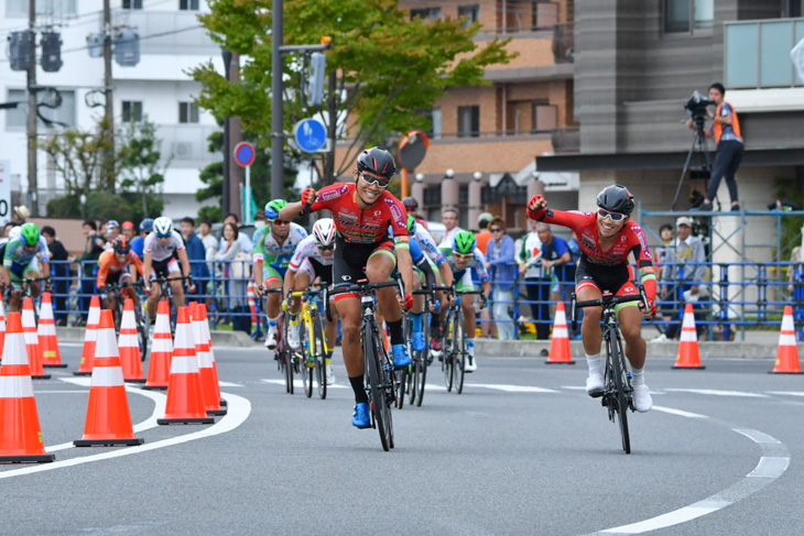 小野寺玲と岡篤志、宇都宮ブリッツェンがワンツーフィニッシュを決める