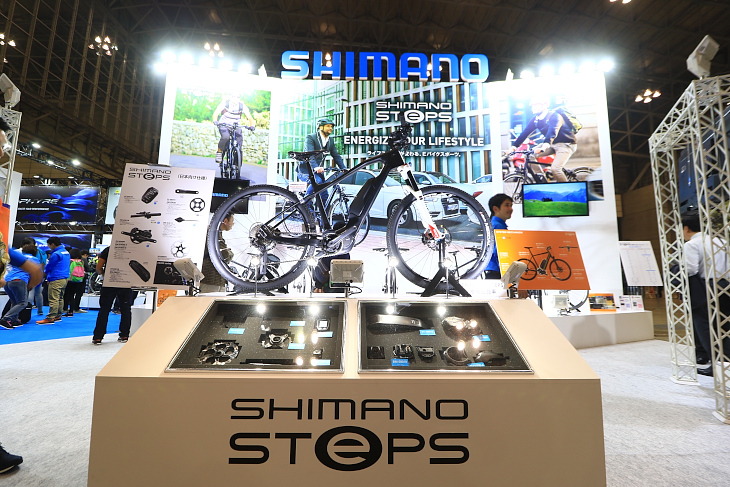 E-BIKEコンポーネント　STEPSを中心に据えたシマノ