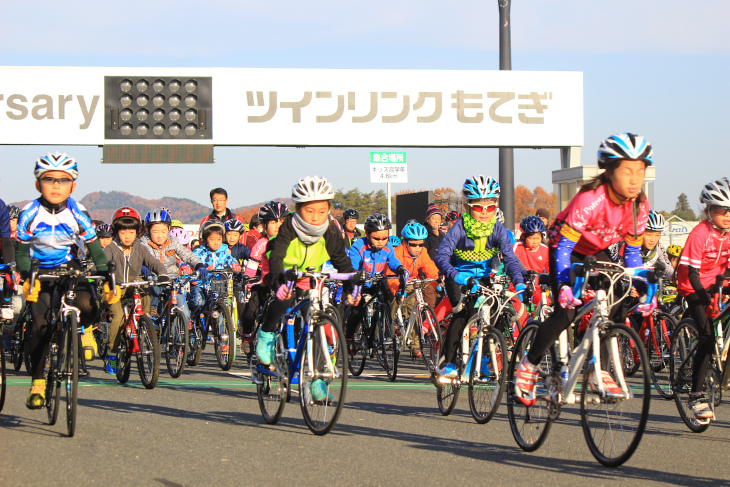 もてぎ7時間エンデューロはキッズレースで幕開け！大人顔負けの本格派も多い