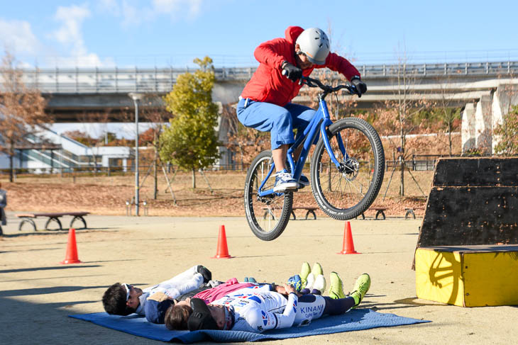 「おかっぴ」のマウンテンバイクショー