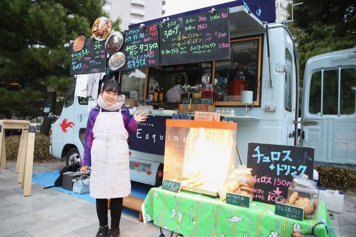 おなじみエスキーナを始め、美味しいブースが各種出店中